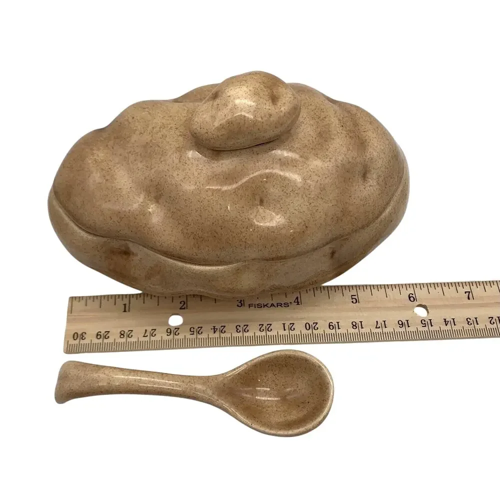 Unbranded vintage ceramic